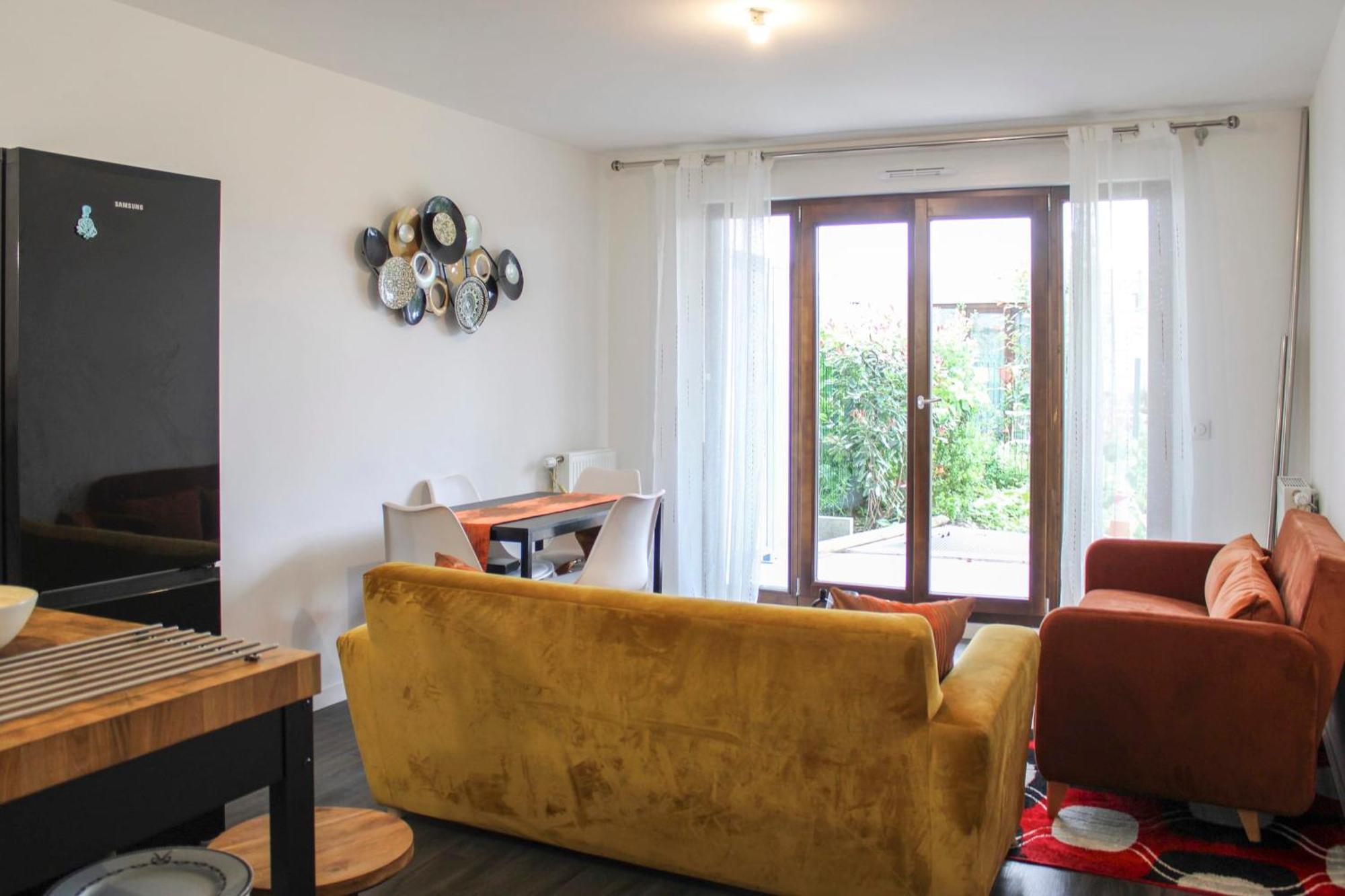 Charming T2 Near The Basilica Of Saint-Denis Apartment Exterior photo