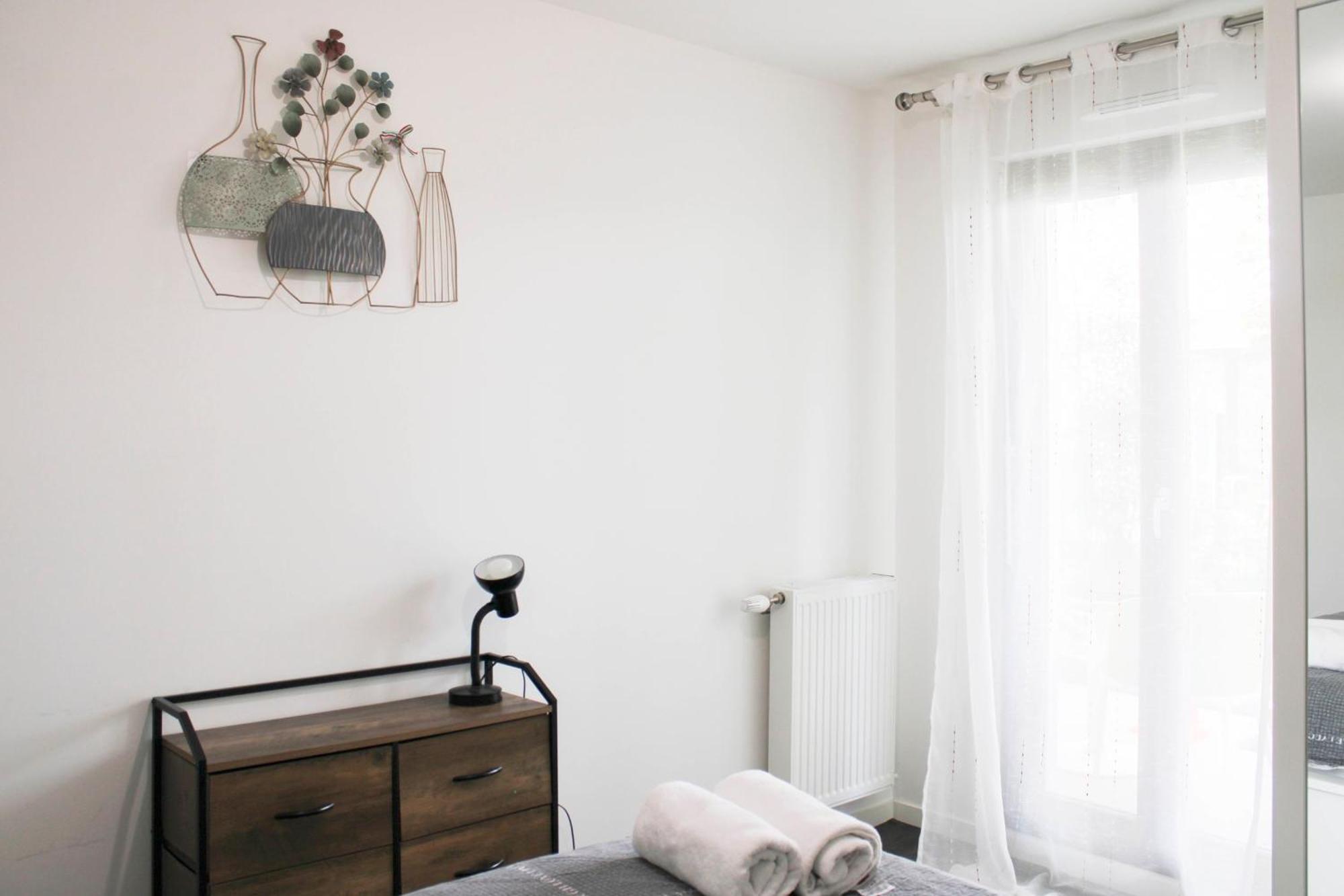 Charming T2 Near The Basilica Of Saint-Denis Apartment Exterior photo
